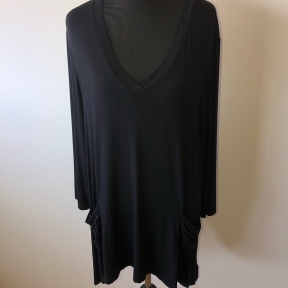 NWOT LOGO by Lori Goldstein Essential Sharkbite Hem Top - Picture 8 of 16